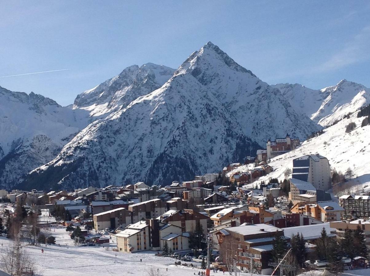 Studio Au Pied Des Montagnes Le Bourg-d'Oisans Bagian luar foto